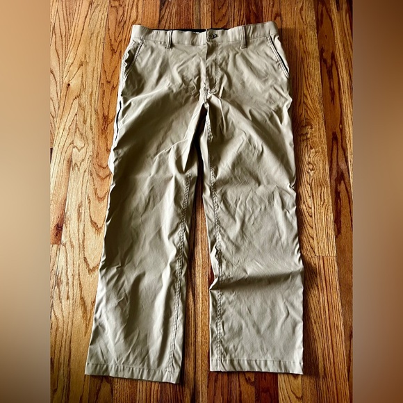 Eddie Bauer Rainier Tech pant - 36x30 - khaki. EUC - Picture 1 of 10